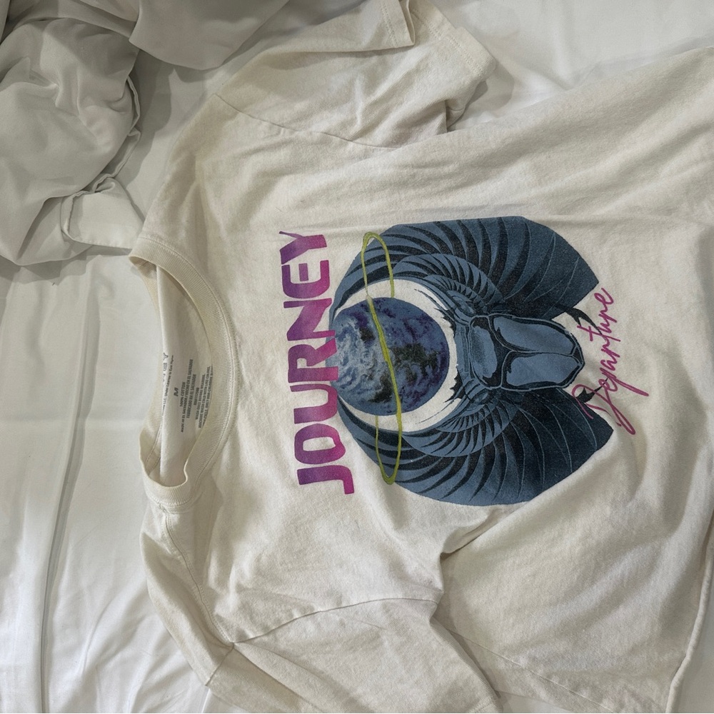 Journey Graphic Tee in Cream